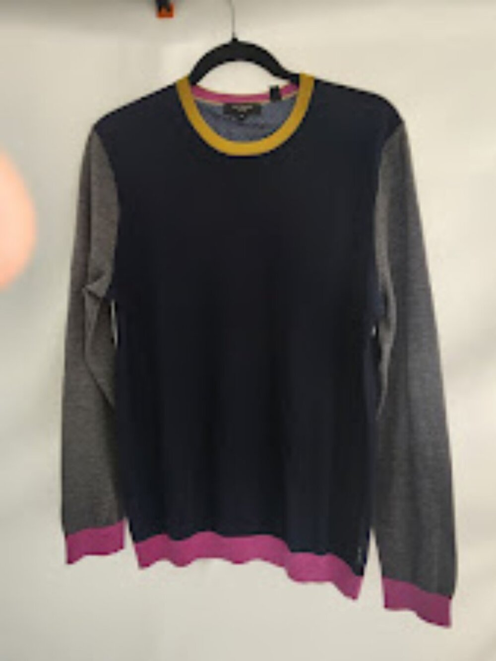 Ted Baker London Men’s Wool Blend Crewneck Sweater in Size Medium